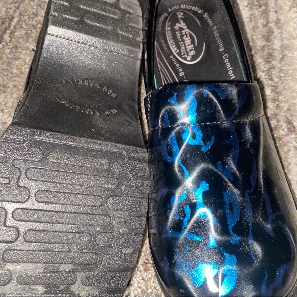 Stylish Blue Patterned Ankle Boots - image 4